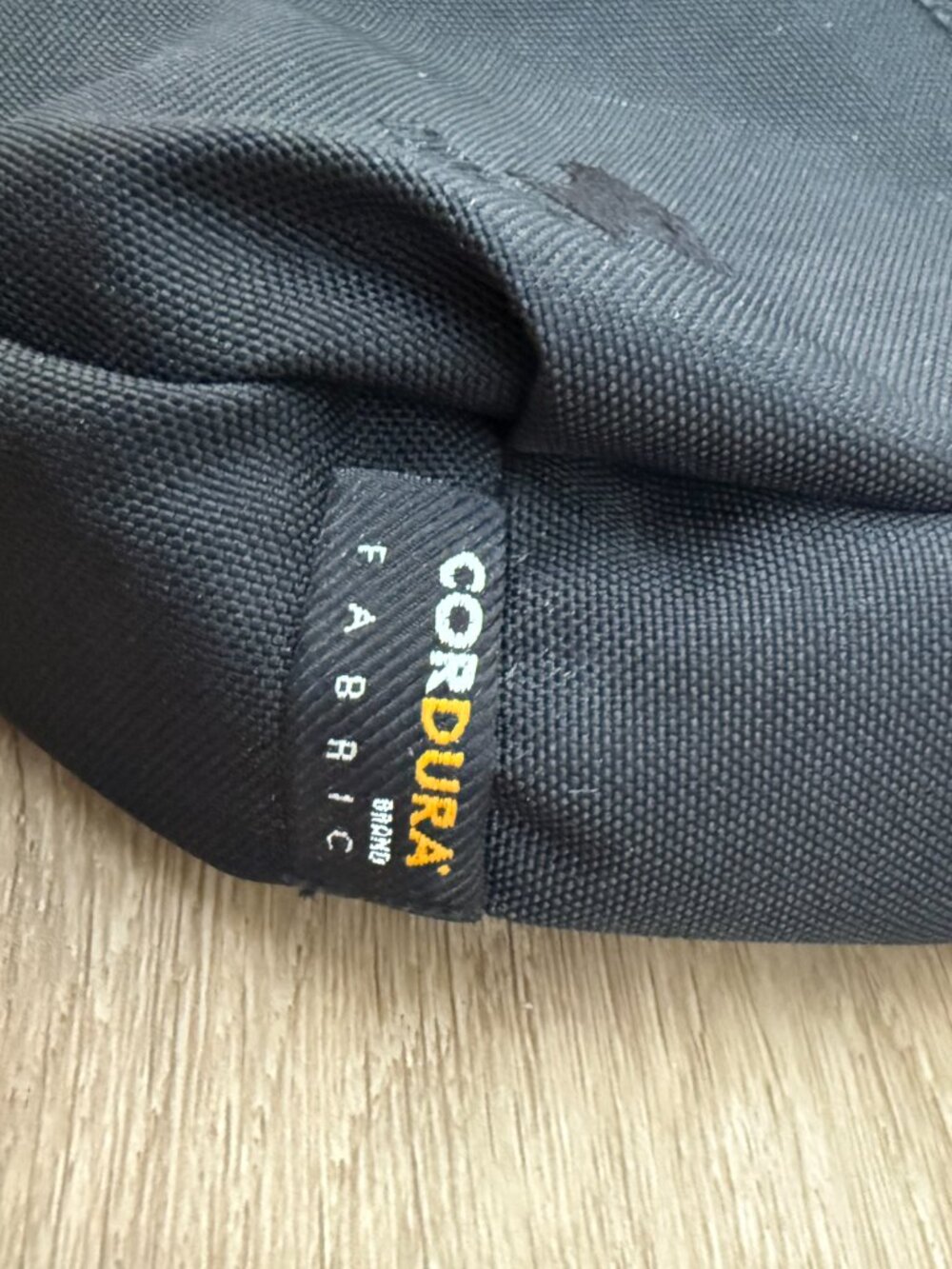 Mountainsmith Knockabout Lumbar Pack (Black) - Picture 3 of 8